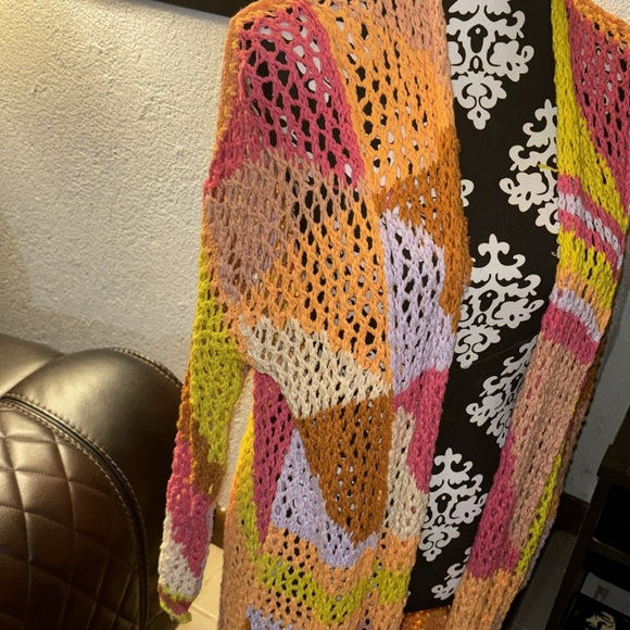 Multi Colored Knit - Picture 2 of 4